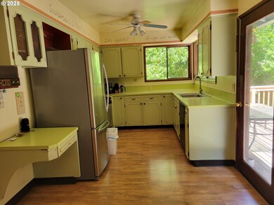 32922 Coal Creek Rd, Scappoose, OR 97056 - photo 6