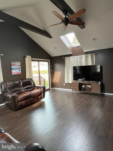 106 Harmil Rd, Broomall, PA 19008 - photo 2