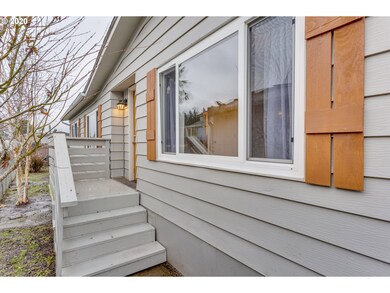 11623 Warbler Ln NE, Aurora, OR 97002 - photo 4