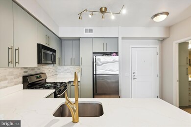 Clarendon 1021 unit 802, Arlington, VA 22201 - photo 4