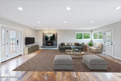 06-Living Room_ETL2495_Final CC