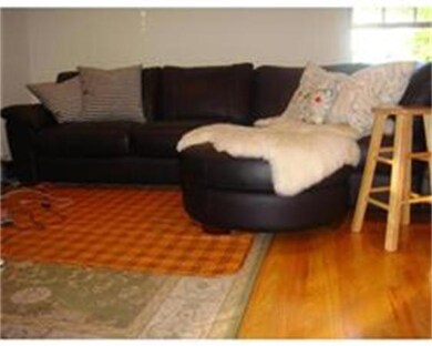 37 Hiawatha Ave unit 2, Waltham, MA 02451 - photo 2