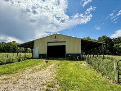 450 SW 725th Rd, Chilhowee, MO 64733 - photo 3