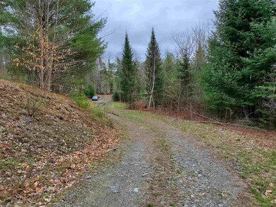 671 Hilltop Rd, Littleton, NH 03561 - photo 5