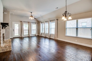 4619 Amesbury, Sherman, TX 75092 - photo 5