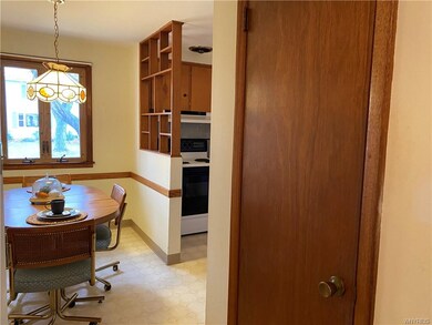 601 Williams St, North Tonawanda, NY 14120 - photo 3