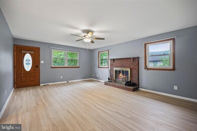 39 Riverview Ave, West Deptford, NJ 08086 - photo 5