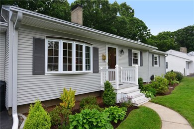 45 Oberlin Dr, Warwick, RI 02886 - photo 3