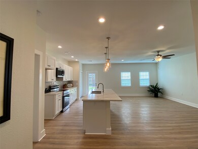 24319 Rockin Seven Dr, Hockley, TX 77447 - photo 2