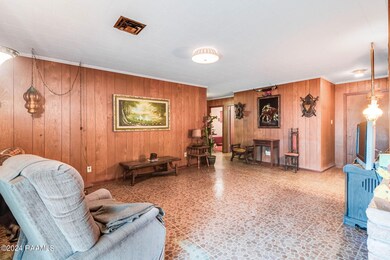 2-web-or-mls-400 E B N Street-1