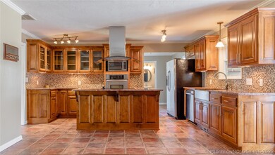 700 S 17th St, McAlester, OK 74501 - photo 7