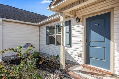 111 Easton Dr, Richlands, NC 28574 - photo 4