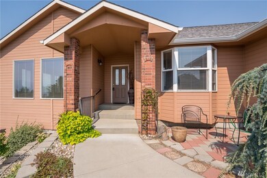 607 Clarissa Ln, East Wenatchee, WA 98802 - photo 2