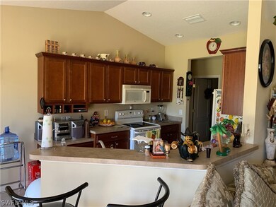 150 Viewpoint Dr, Lehigh Acres, FL 33972 - photo 5