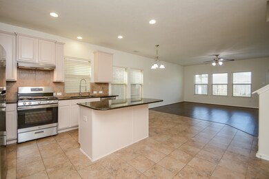 2619 Winding Creek Way, Conroe, TX 77385 - photo 5