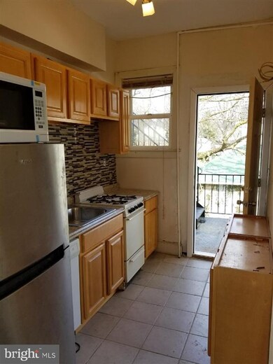 3100 Hamilton Ave unit D, Baltimore, MD 21214 - photo 6