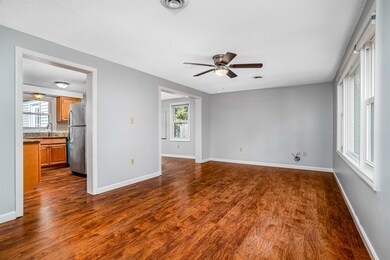6 Erie Cir, Nashua, NH 03062 - photo 3