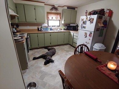 130 Kellogg St, Hardwick, VT 05843 - photo 7