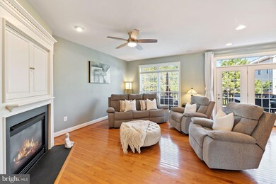 25856 Commons Square, Chantilly, VA 20152 - photo 6