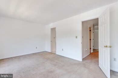 8941 Harkate Way, Randallstown, MD 21133 - photo 4