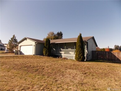 16348 Birkland St SE, Yelm, WA 98597 - photo 2