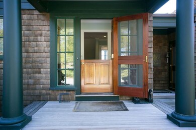 10 Courageous Cir, Bristol, RI 02809 - photo 4