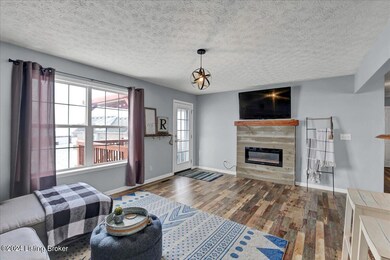 125 Kristen Marie Ct, Mount Washington, KY 40047 - photo 6