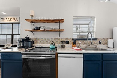 39 Lantern Bay Ln unit 6, Branson, MO 65616 - photo 7