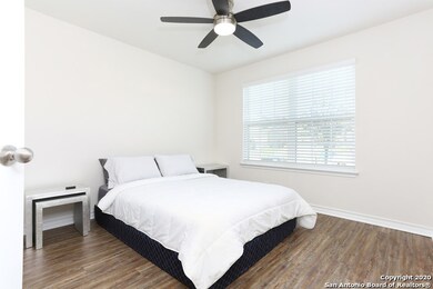 4822 Forward Swing, San Antonio, TX 78261 - photo 5