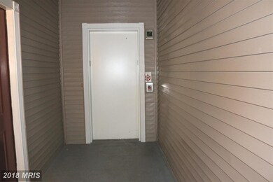 46608 Drysdale Terrace unit 301, Sterling, VA 20165 - photo 3
