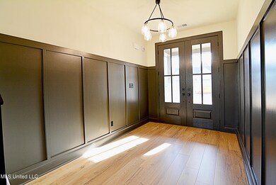 Foyer Entry