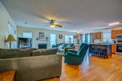 281 Forest Trail-7