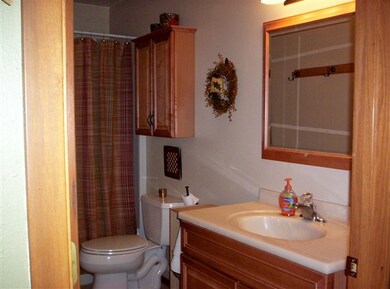 W965 Elmer Rd, Brooklyn, WI 53521 - photo 7