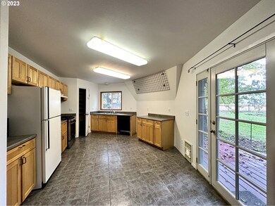 Kitchen/Nook