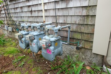 207 Court St unit 209, Plymouth, MA 02360 - photo 6