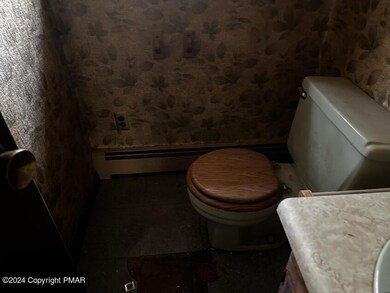 150 Mountain Top Rd, Lackawaxen, PA 18435 - photo 7