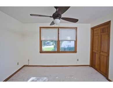 55 Empire St unit 13, Chicopee, MA 01013 - photo 7