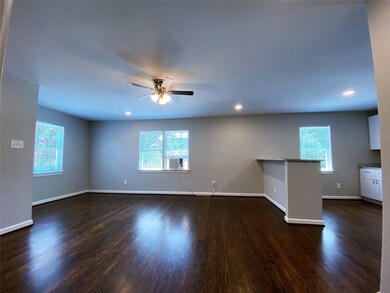 1139 Walling St, Houston, TX 77009 - photo 2