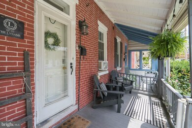 39 E 3rd St, Lansdale, PA 19446 - photo 3