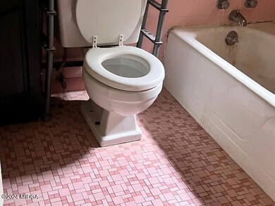 510 S 3rd St, Warner Robins, GA 31088 - photo 6