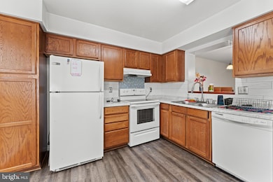 1636 Winding Brook Way, Windsor Mill, MD 21244 - photo 3