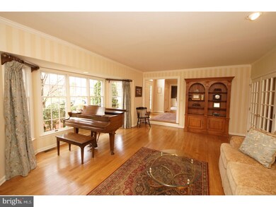 9 Dean Ct, Princeton Junction, NJ 08550 - photo 6