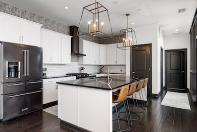 Parks Edge East unit 613, Columbus, OH 43215 - photo 6