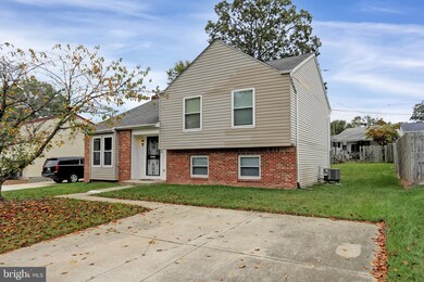 235 Sandhill Rd, Essex, MD 21221 - photo 2