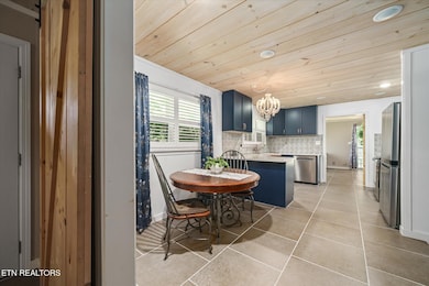 1010 Smallwood Rd, Jamestown, TN 38556 - photo 7