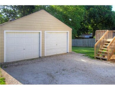 Parking Lot/Garage.