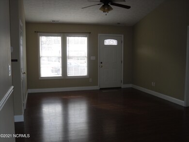 125 Eagle Trail living room 2