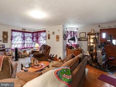 728 Penn Dr, Tamaqua, PA 18252 - photo 5