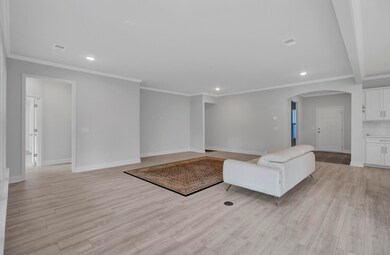 Living room 4