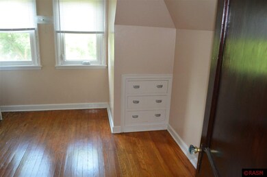 527 N Broad St, Mankato, MN 56001 - photo 6